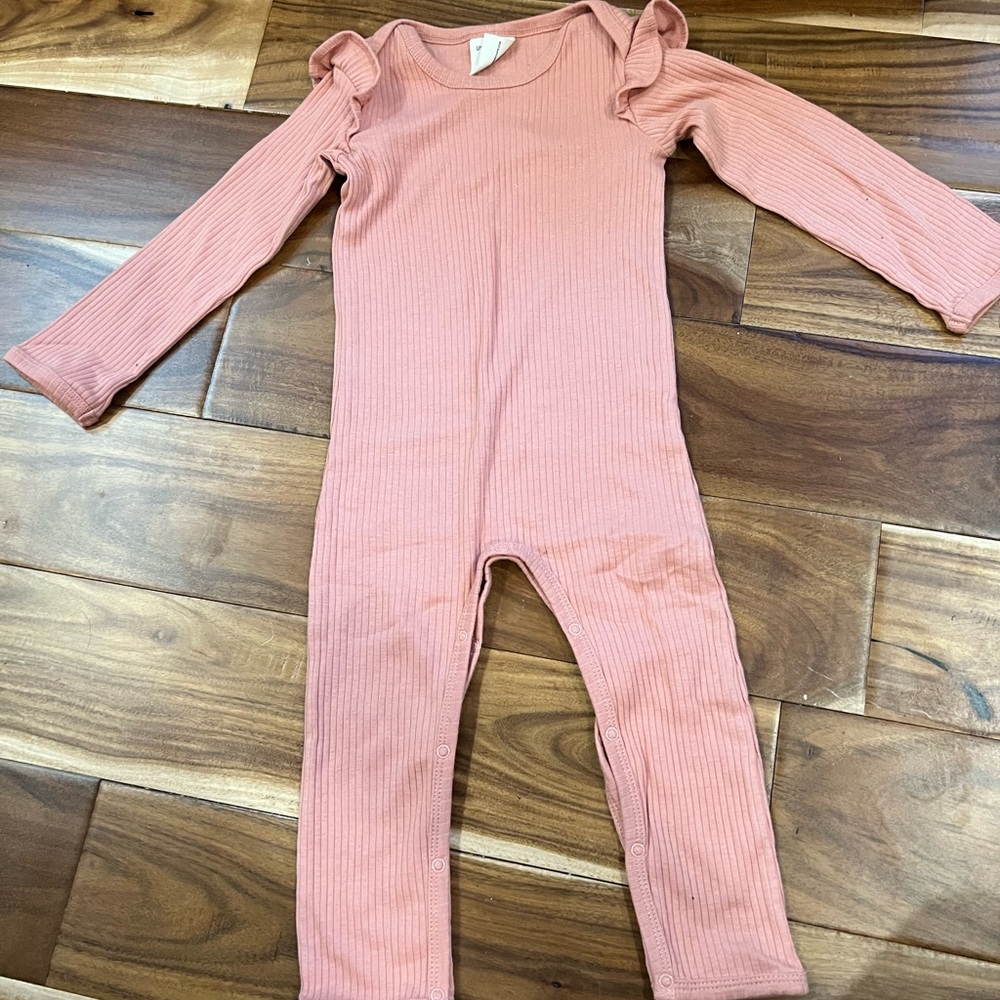 Spearmint Love, Organic Ribbed Ruffle Sleeve jumper, Dusty Rose, Never worn